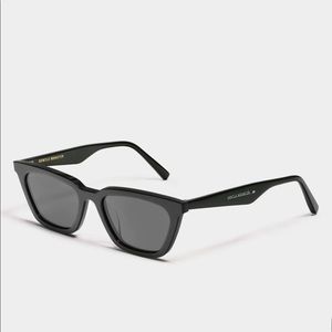 Gentle Monster Agail black cat eye sunglasses